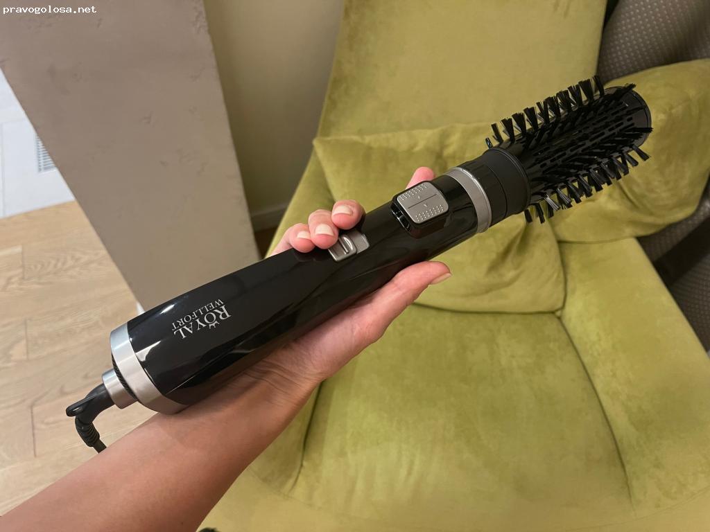 Отзыв на фен-щетка Royal Wellfort