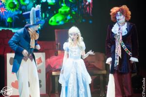 Шоу-сказка "Алиса в стране чудес БРАТЬЕВ САФРОНОВЫХ"