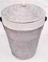 Корзина плетеная из натурального ротанга от компании Амлиса Корзина плетеная из натурального ротанга от компании Амлиса